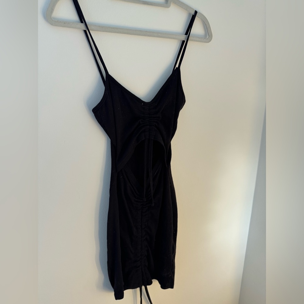 Missguided+ Black Sleeveless V-Neck Slip Dress